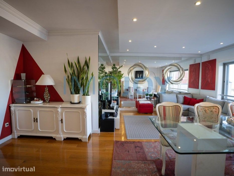 Apartamento T3 Avenida da República, V.N. Gaia