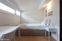 59407 - Quarto com cama de solteiro em casa com 9 quartos