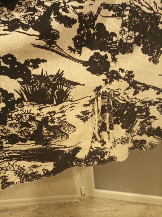 Платье из плотного льна.