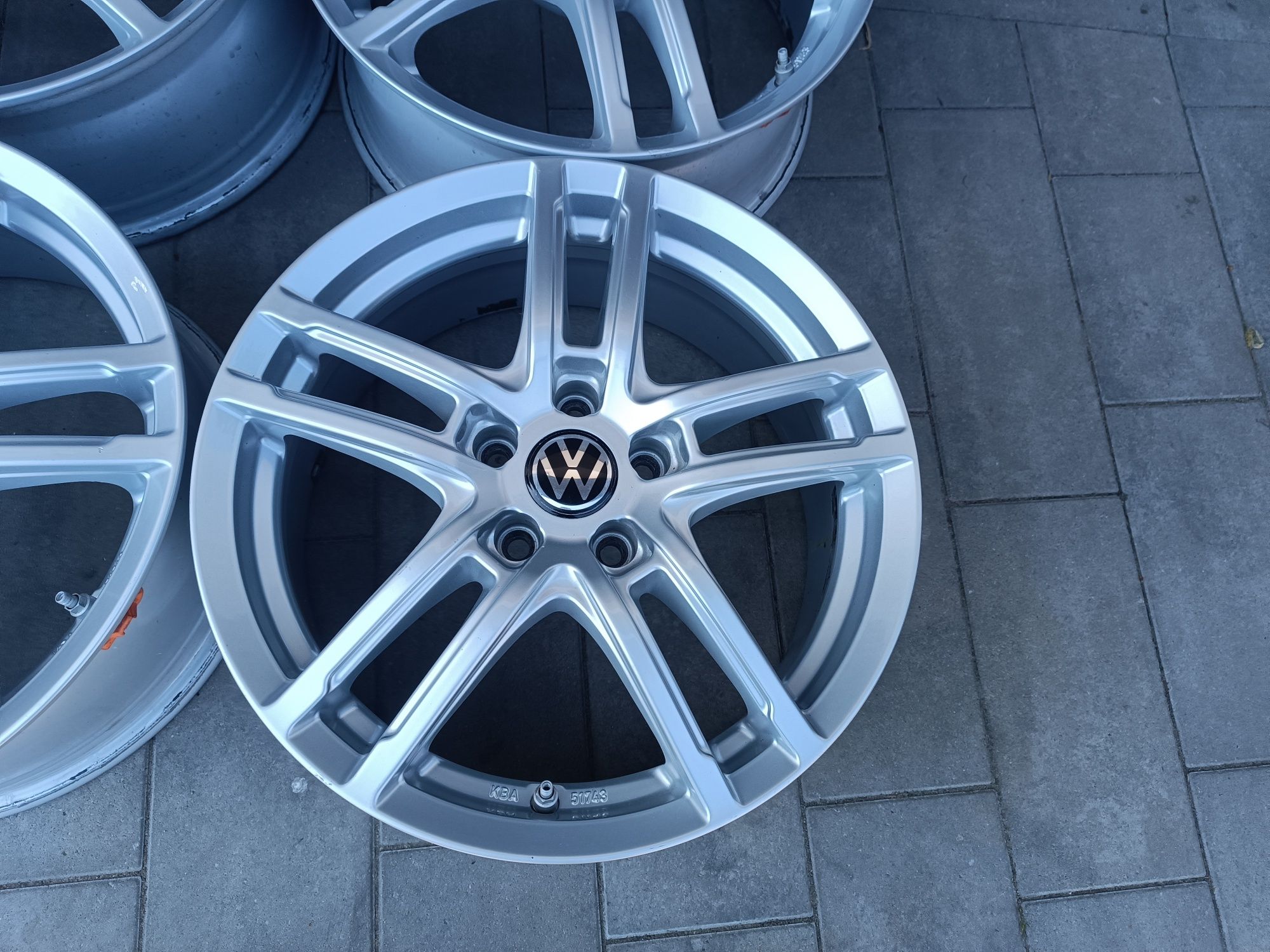 17 Alufelgi 5x112 VW  Passat ,Tiguan, Audi A4 A5 BMW 3 G20