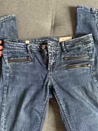 Spodnie jeansy niebieskie 36 pull&bear