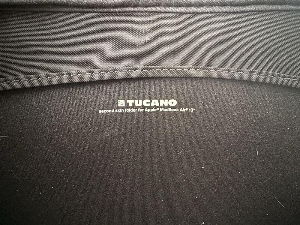 Etui do macbook 13 Tucano Elements czerwone