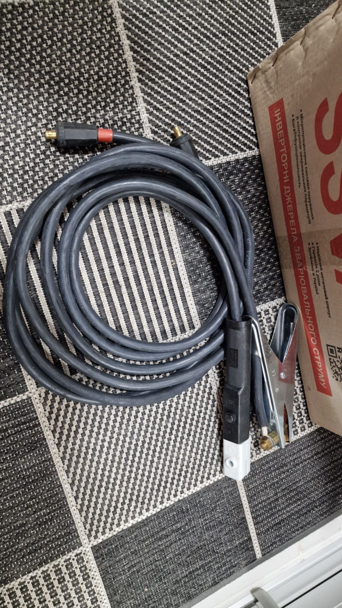 Продам новый сварочный аппарат SSVA270