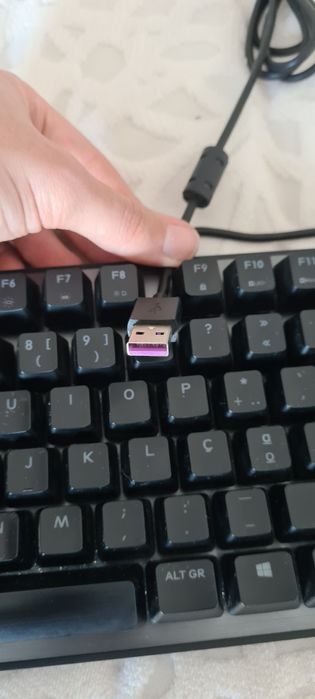 Teclado Cooler Master CK550