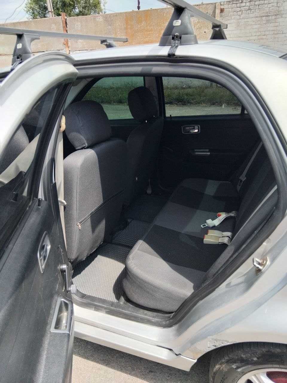 Geely CK легковий автомобіль