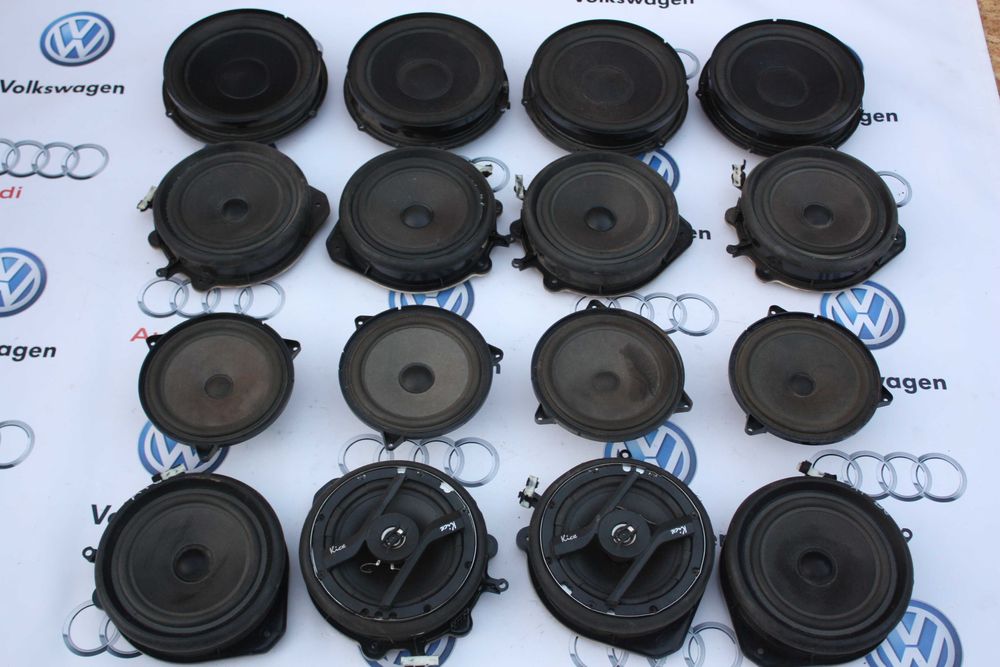 Динамики сабвуфер Audi A4 B6 \ B7 \ A6 C5\ VW Touareg