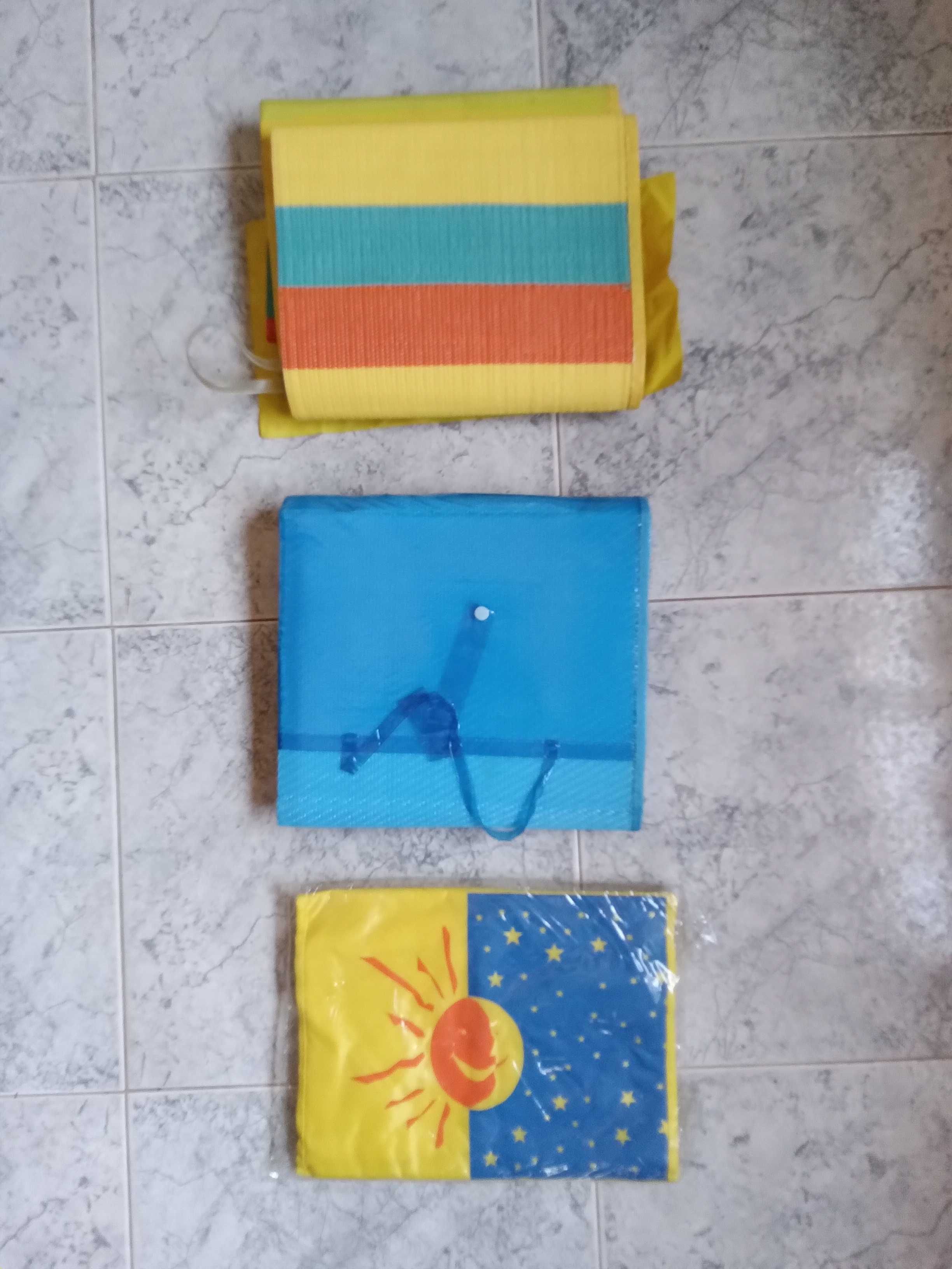Esteiras de praia e bolsa