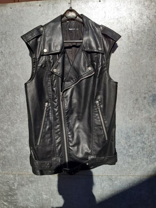 Kamizelka z Eco skóry wz. Ramoneska