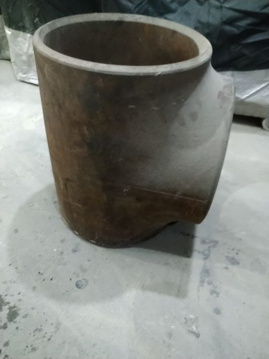 Тройник сталь 90° д 330 новый