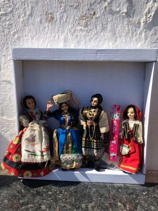 Variedad  piezas muito antigos