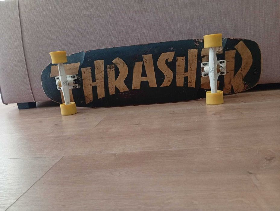 Longboard skate Thrasher Earthwing Hell Camino