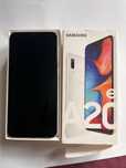 Samsung A20e biały