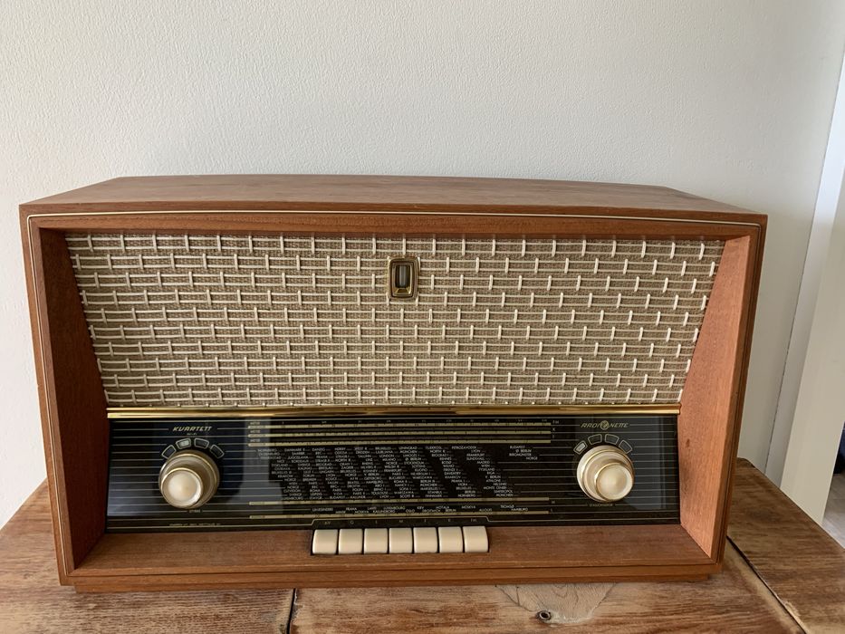 Zabytkowe stare retro radio