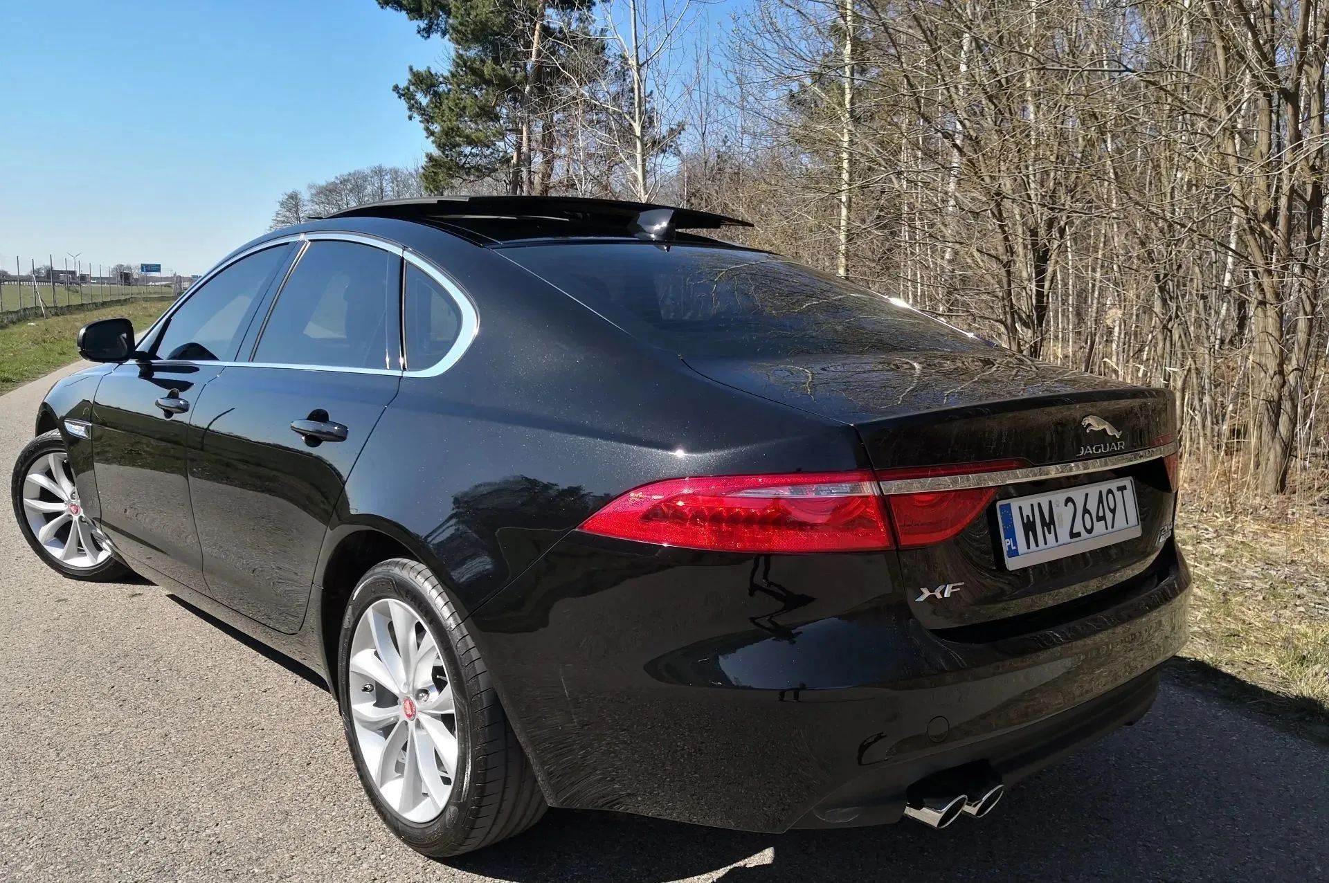 Jaguar XF 2.0D 180KM AWD