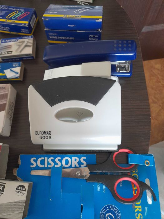 канцтовары б/у и новое