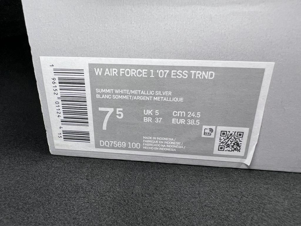 Nike Air Force 1 '07 ESS TRND