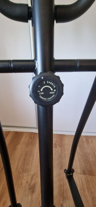 Orbiterek rower trenażer eliptyczny magnetyczny HS-2050C Cosmo czerwon