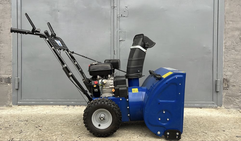 Бензинова снігоприбиральна машина  LUX TOOLs LBS 163