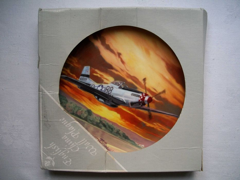 новая коллекционная декоративная тарелка P-51  Mustang