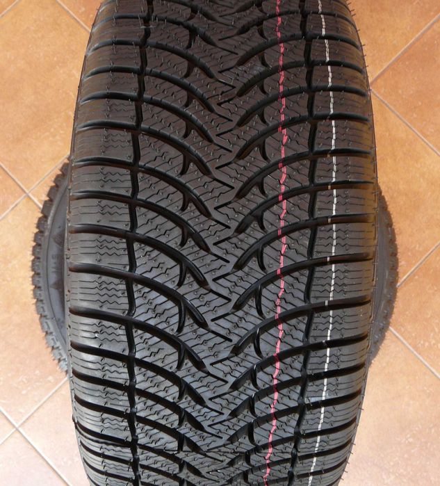 215/55 R16 opony Zimowe Bieżnikowane Targum