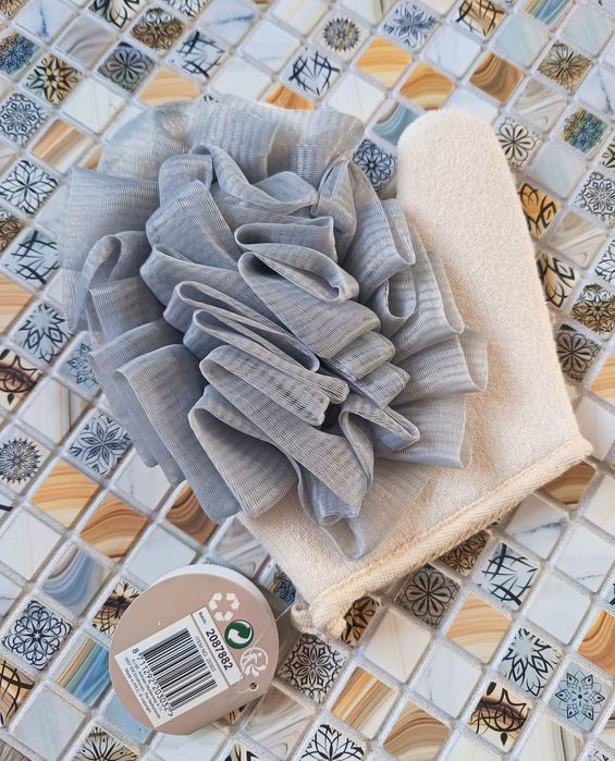 Nowa myjka rękawica do ciała do peelingu