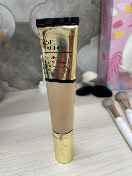 Podklad Estee Lauder Futurist Hydra Rescue 2N1