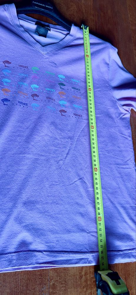 T shirt lilás da Versace Sport