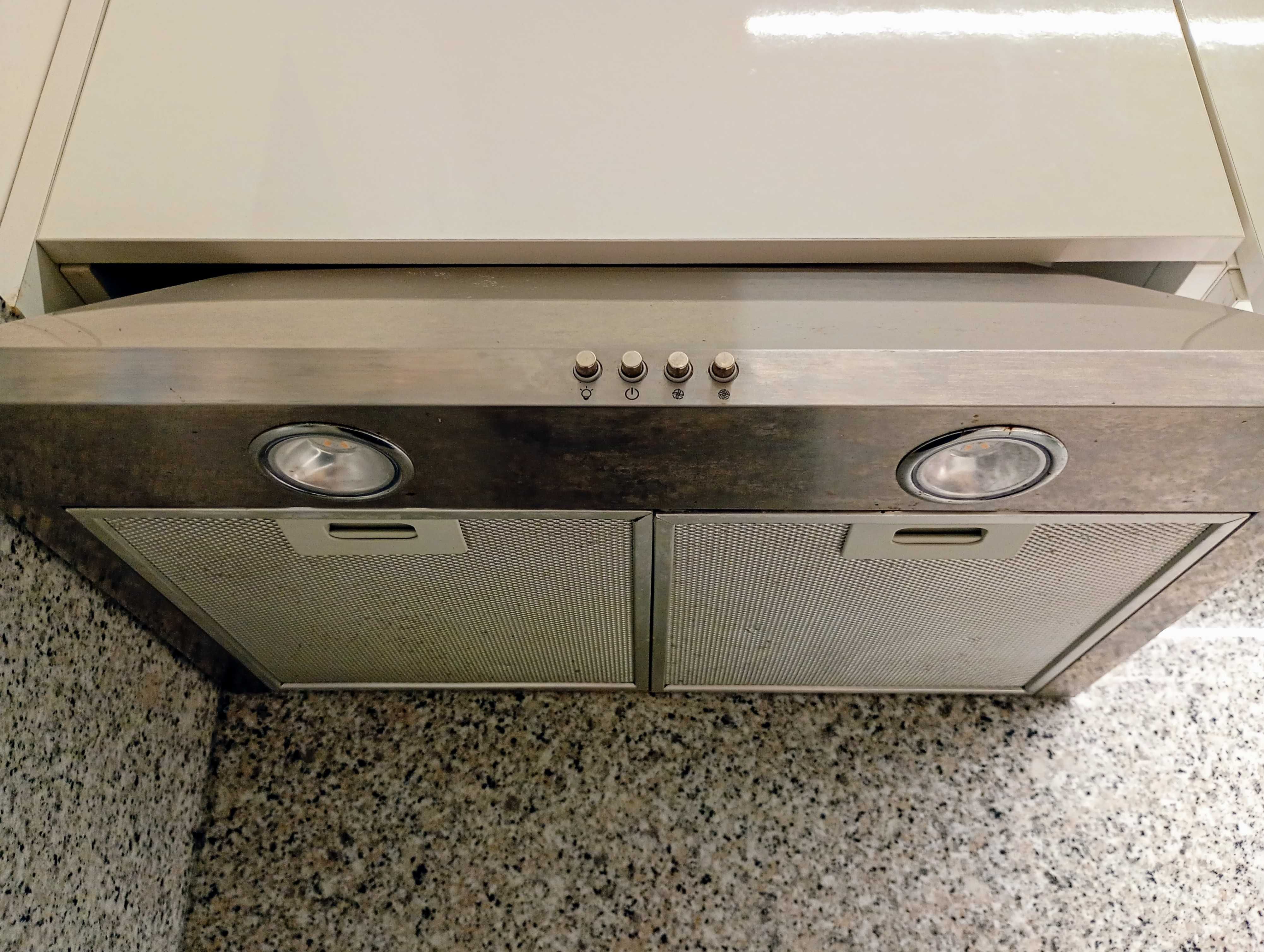 Exaustor Indesit
