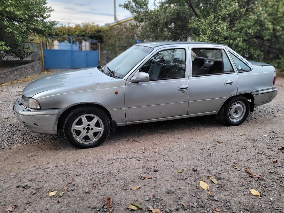 Daewoo Nexia на газу для ЗСУ або військових потреб