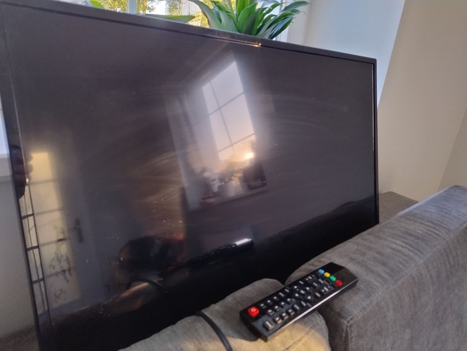 Telewizor TCl 32 cali
