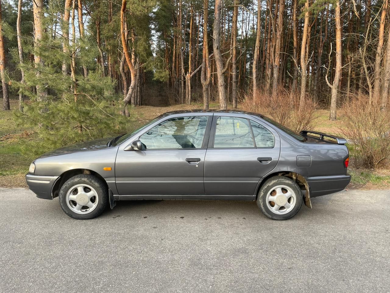 Nissan Primera P10