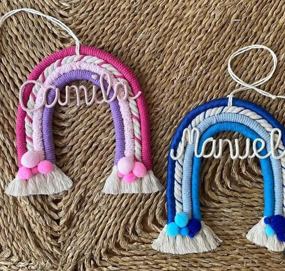 Quadro/arcoiris com nome personalizado para bebé - Macramé