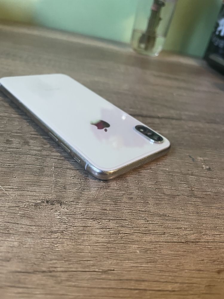 Sprzedam iphone Xs/X