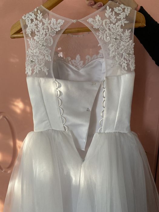 Весільня сукня, як новенька