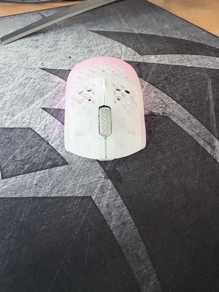 Myszka bezprzewodowa biała Steelseries Aerox 3 Wireless Ghost RGB