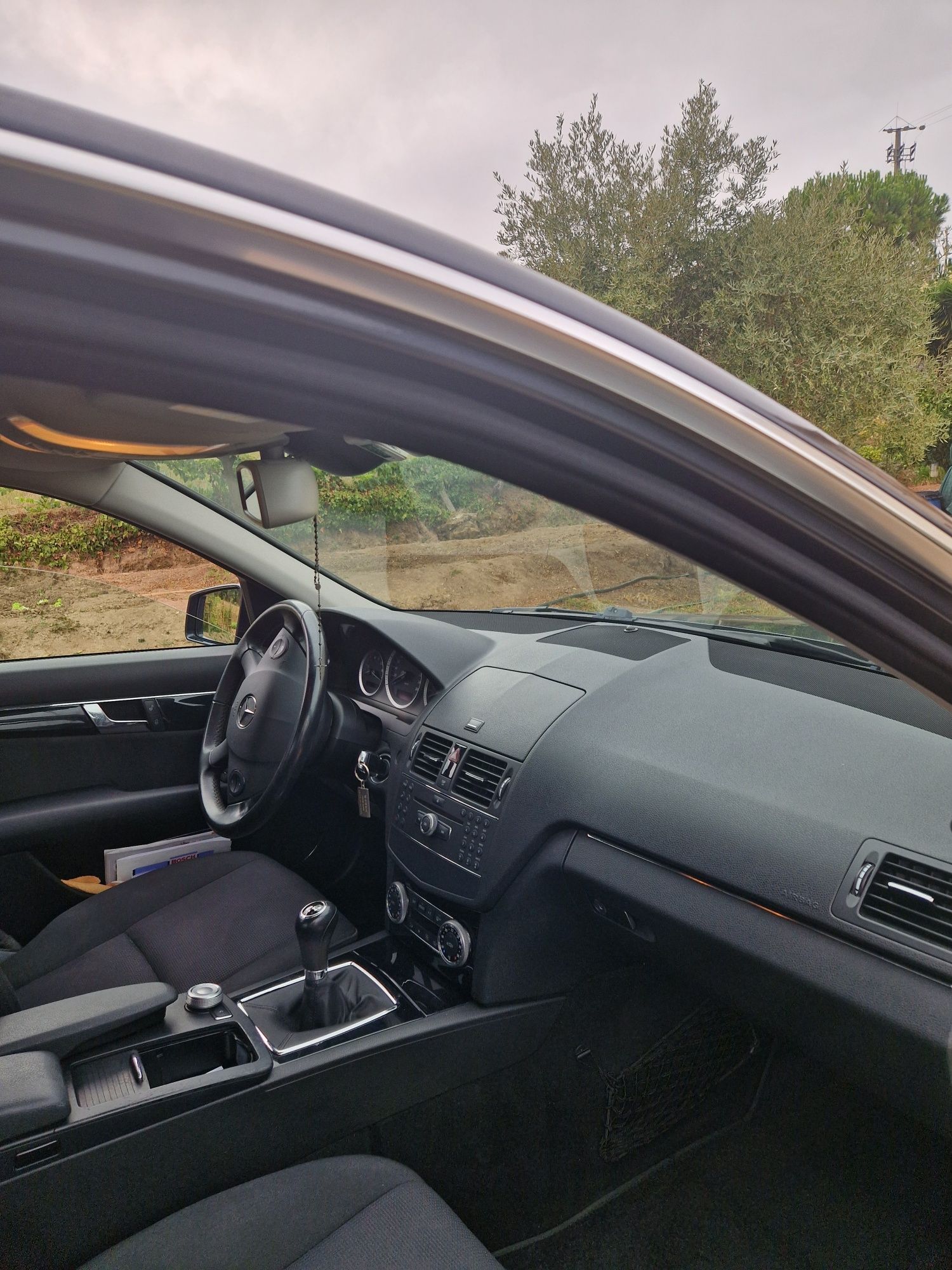 Mercedes c200 136 CV 2009