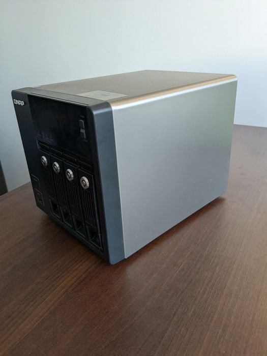 QNAP TS-469 Pro II