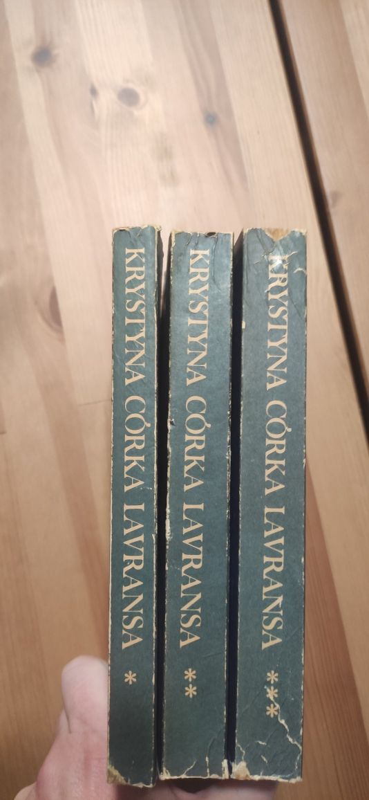 "Krystyna córka Lavransa" Sigrid Undset tomy 1-3