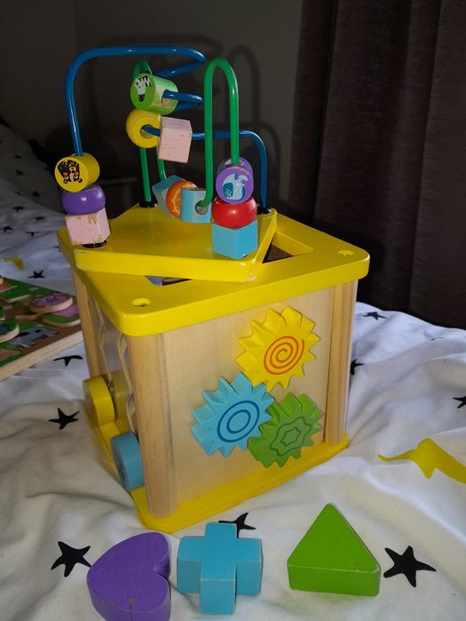 Інтерактивні розвиваючі іграшки