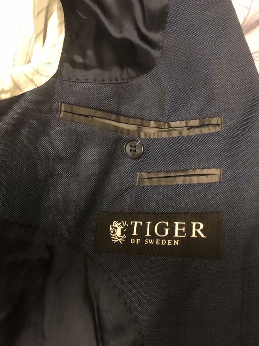 Wełniany garnitur męski Tiger of Sweden S