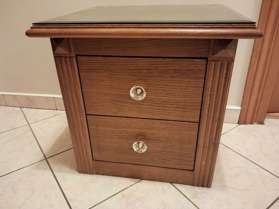 Dwie szafki nocne za 150 zł