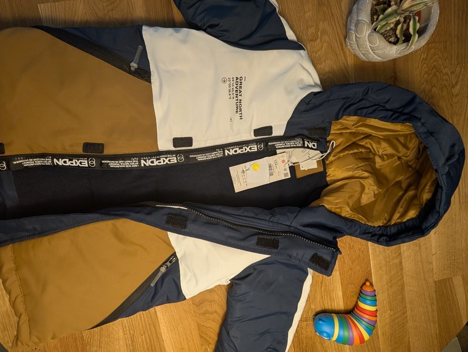 NOWA Kurtka Snowboardowa/Narciarska Reserved r. 122 (6-7 lat) - Wodood