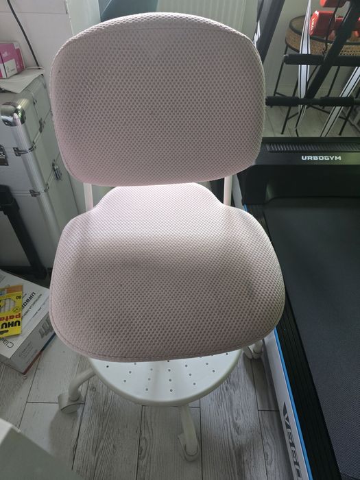 Fotel obrotowy dla dziecka ikea ,