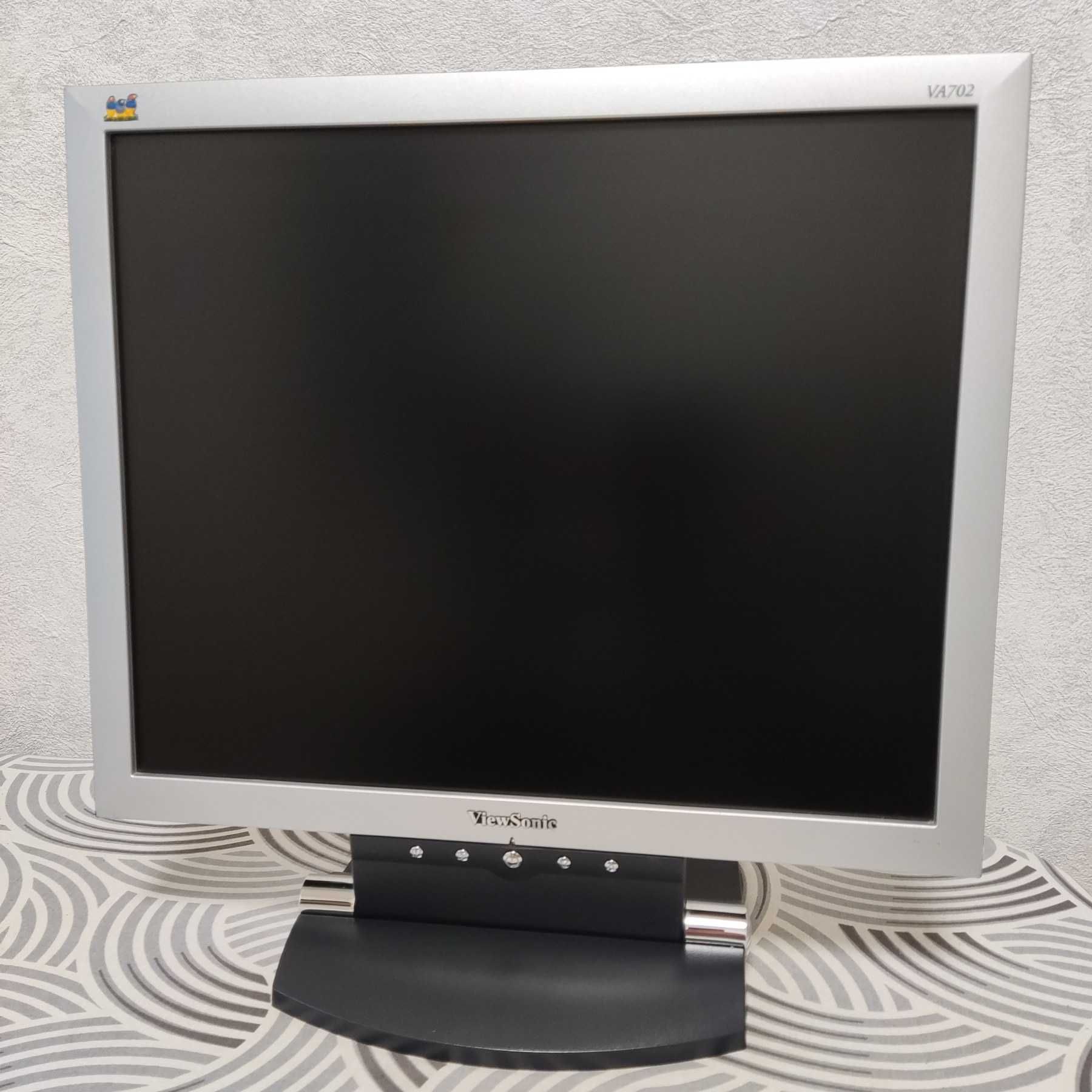 Компьютер - Intel C2 Quad Q8300/RAM 4GB/HDD 150GB Raptor+160GB/GMA3100