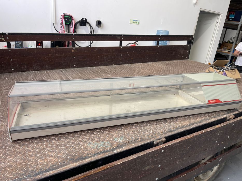 Vitrine de frio a funcionar