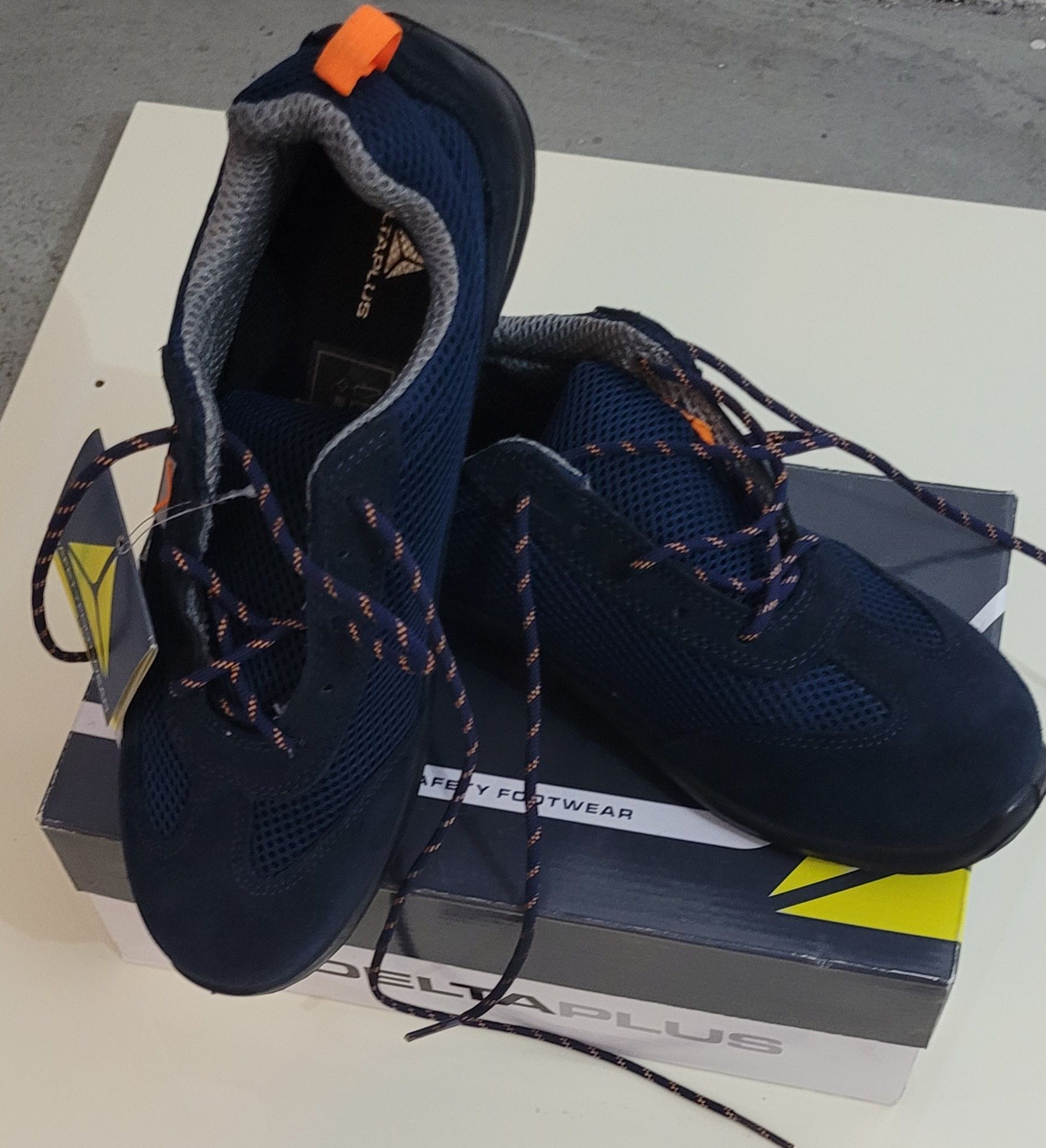 Buty robocze Delta Plus rozmiar 42