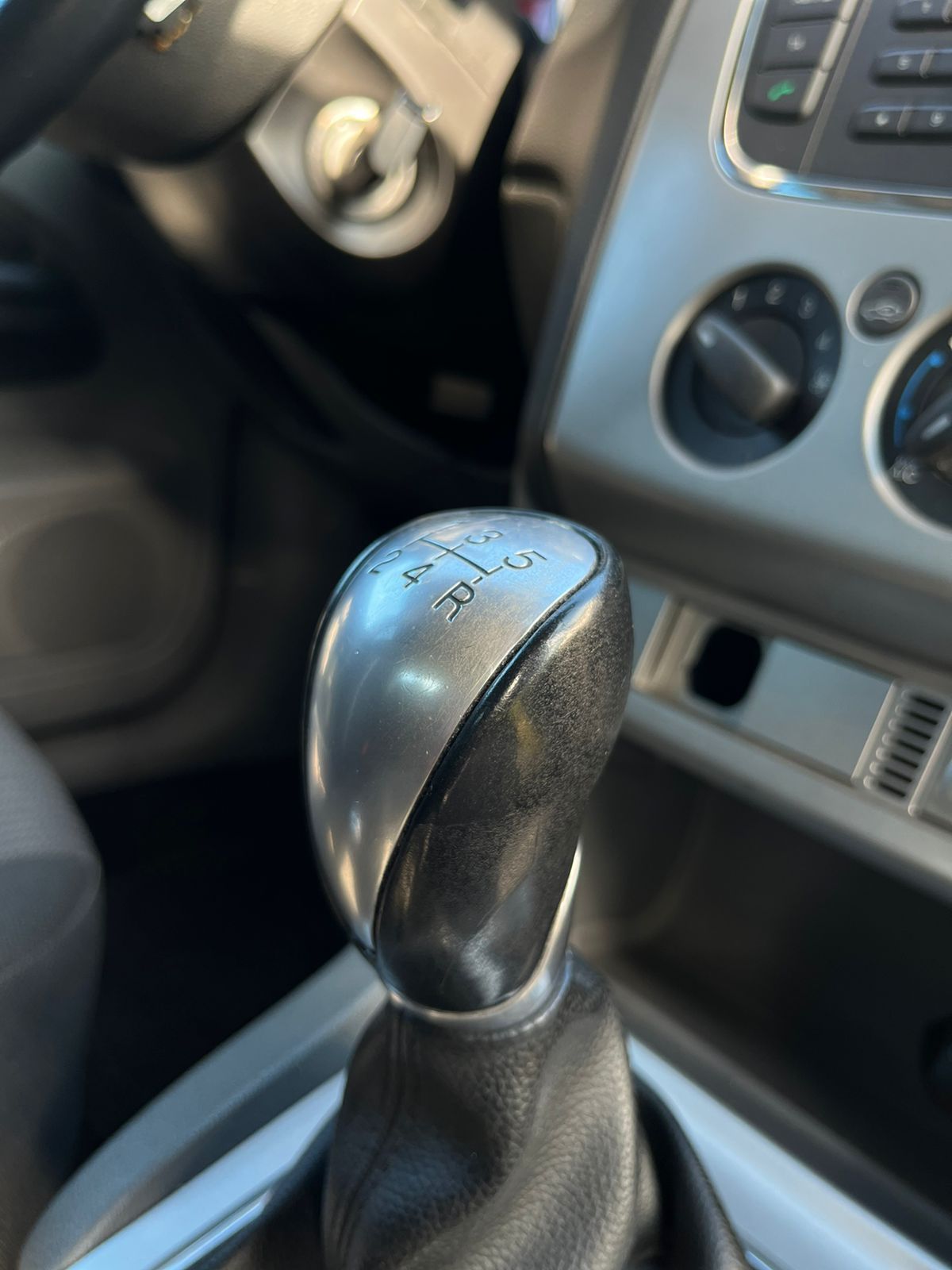 Продаж Ford focus