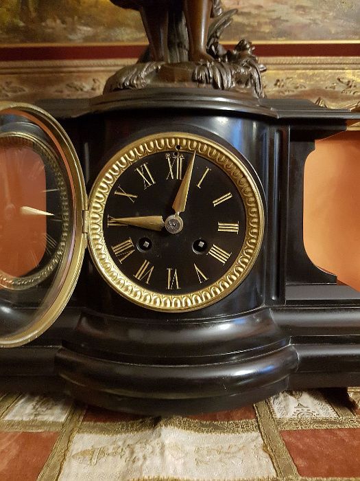 Francuski zegar kominkow, figuralny, stojący - BRĄZ - 70 cm
