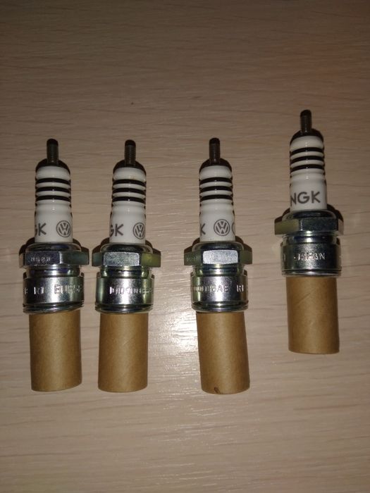 Свечи зажигания VAG оригинал