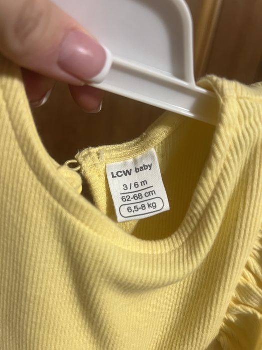 Сукня святкова 62-68см -250грн